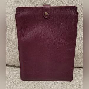 Portland Leather Laptop Sleeve in Plum